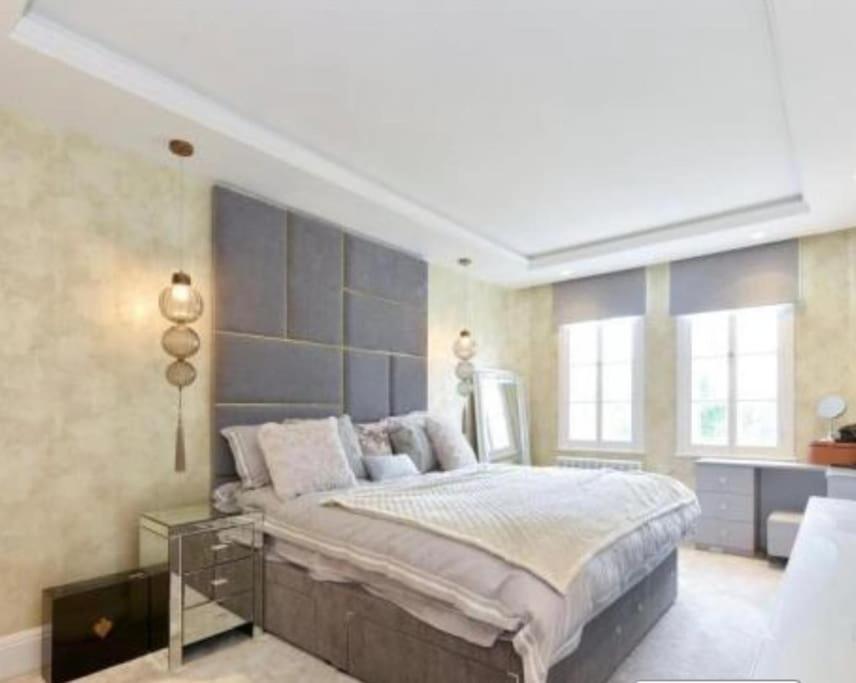 2 Bed Flat In St Johns Wood Appartement Londen Buitenkant foto
